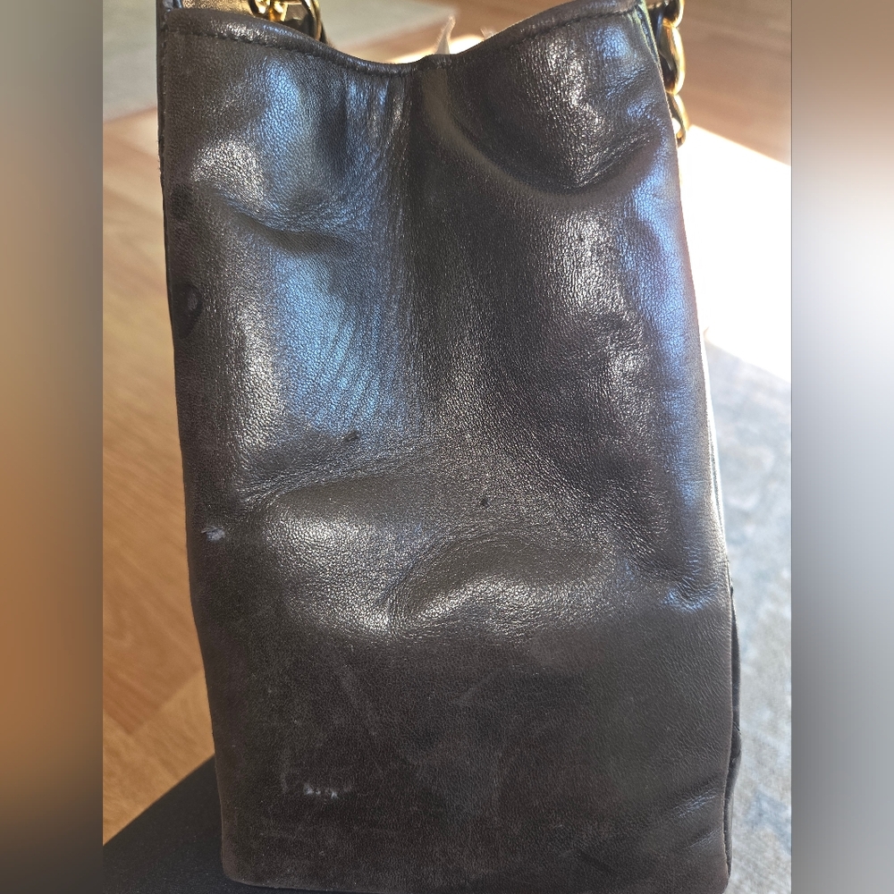 Chanel Vintage Black Quilted Leather Tote Bag 24k Plated Gold Chain Straps - Picture 14 of 16